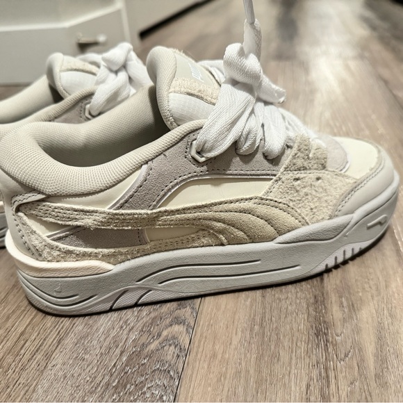 Cute, adorable sneakers - Picture 3 of 5